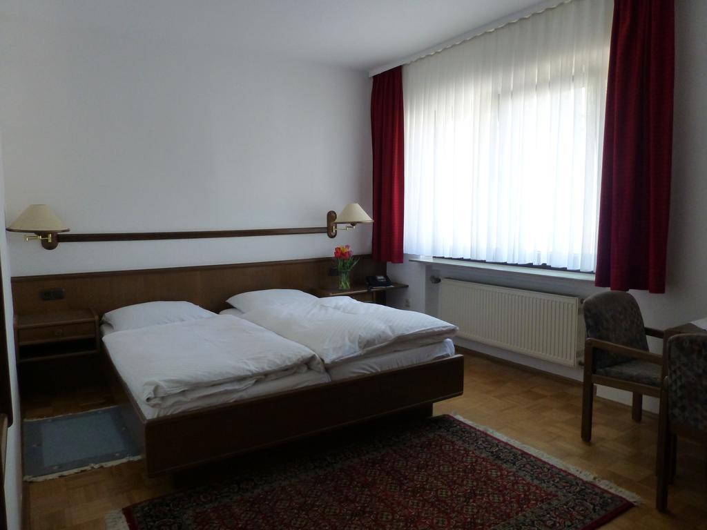 Hotel Alte Bruecke Bad Homburg vor der Höhe Camera foto